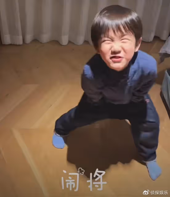 孫莉曬一家五口幸福日常,多多淑女弟弟鬼馬,多妹濃妝卷髮超個性
