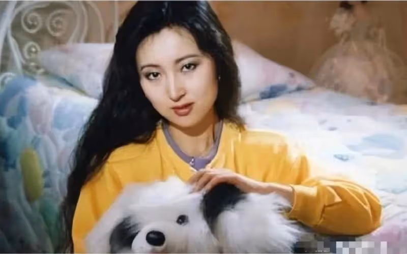 畢彥君：牽手陳曉旭10年，前妻離世泣不成聲，二婚娶圈外人很幸福