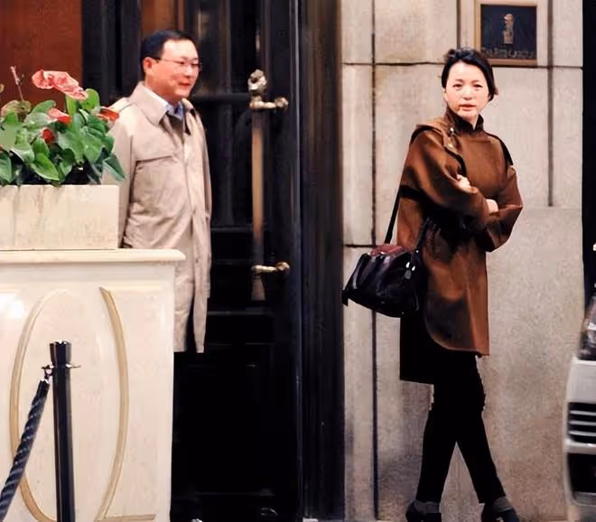 一天6個瓜:男星約炮還嫌女方體毛多,董卿富豪老公被限制消費