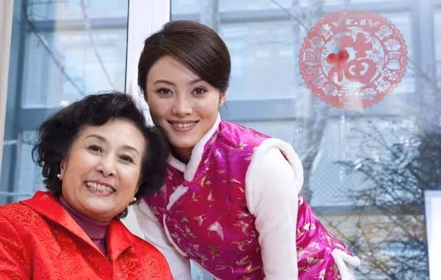 女兒讓幫忙帶外孫,願每月給3千工資,65歲阿姨:再多的錢也不幹