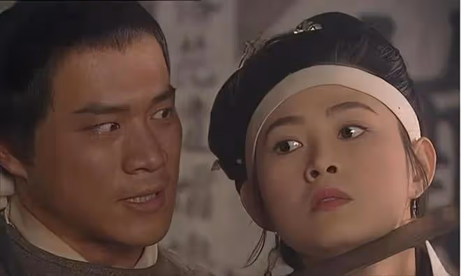 演員丁海峰:美國別墅曝光,自稱為了陪伴家人,暫未回應是否移民
