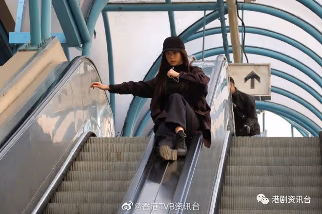 陳曉華滑電梯搏到盡!忙拍新劇不知緋聞男友Ian恢復單身