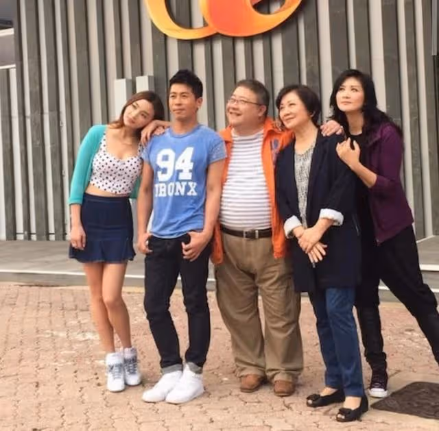 恭喜！前知名亞姐冠軍4年抱3宣布懷第三胎，婚後不時分享富泰生活