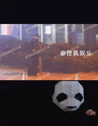23歲男愛豆被曝塌房!深夜與高挑女子牽手約會,開心扭屁股遛彎