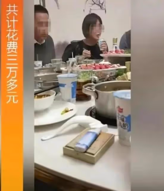 82年美女幹部落馬！餐費4萬，房款37萬，「吃拿卡要」逼急老實人
