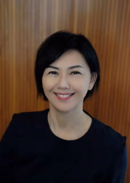 曝44歲孫燕姿懷第三胎,近照腹部隆起飄孕味,經紀人高情商回應