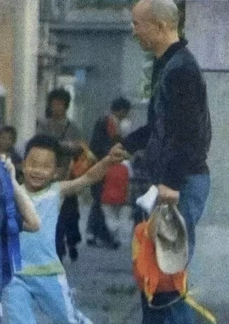 陳坤兒子陳尊佑的身世之謎：從領養到保姆傳聞，至今無人知曉