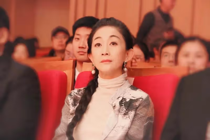 巫剛:結束與趙英15年婚姻,陪伴知己陳瑾21年,62歲仍單身