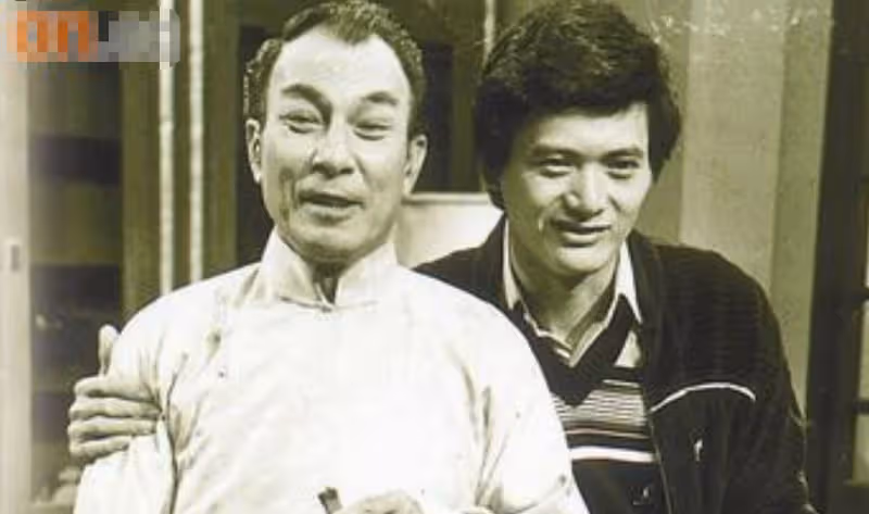 香港影壇反派鼻祖石堅:很多人可能不認識他,他曾一拳打暈李小龍