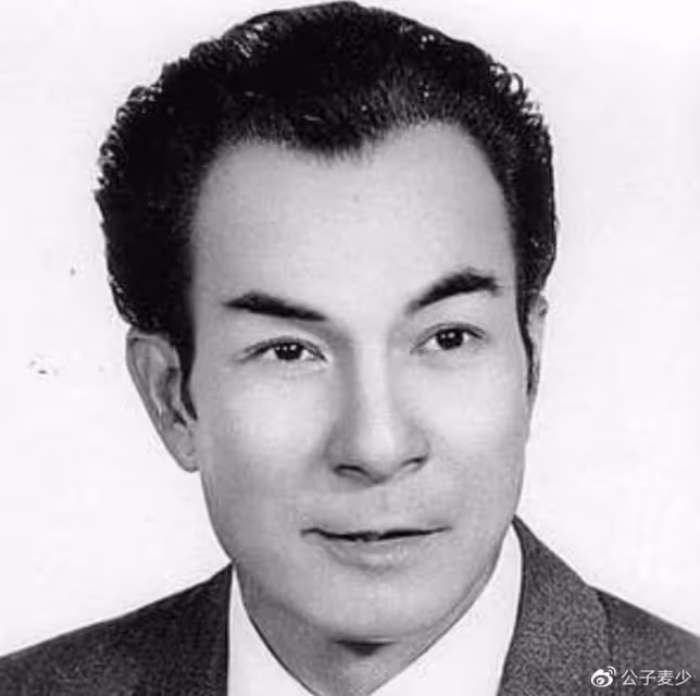 香港影壇反派鼻祖石堅:很多人可能不認識他,他曾一拳打暈李小龍