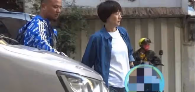 47歲馬伊琍近況曝光,身材消瘦顏值變化大,感情成謎生活很隨意