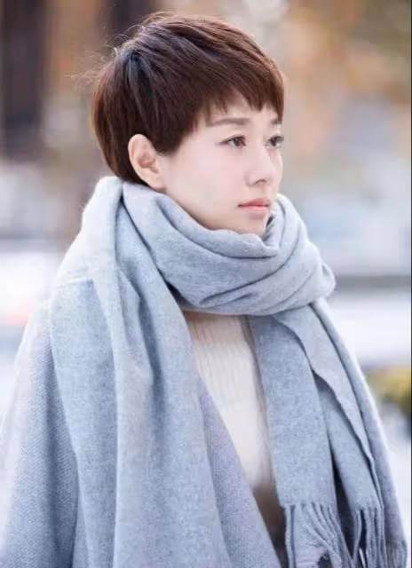 47歲馬伊琍近況曝光,身材消瘦顏值變化大,感情成謎生活很隨意