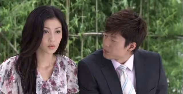 曝叔圈一線男神私生活混亂，長期嫖娼陪富婆搞劇組夫妻，吳京躺槍