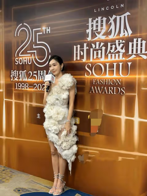 時尚盛典紅毯亮點:高葉穿真空西裝,倪妮白到發光,鄭秀妍險走光