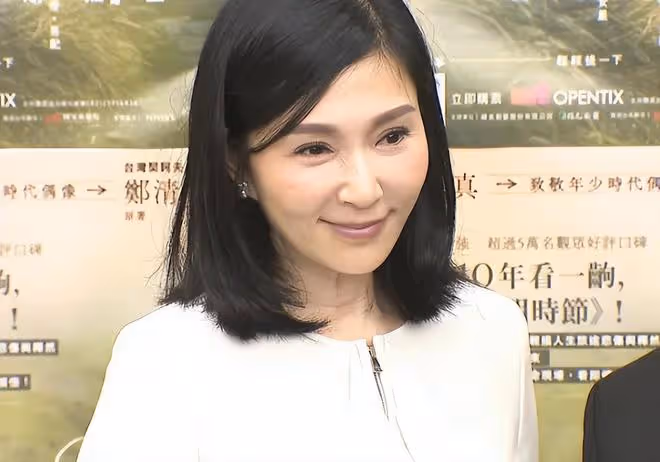 「苦情戲女王」張玉嬿近況，56歲氣質好，至今未婚與老母相依作伴