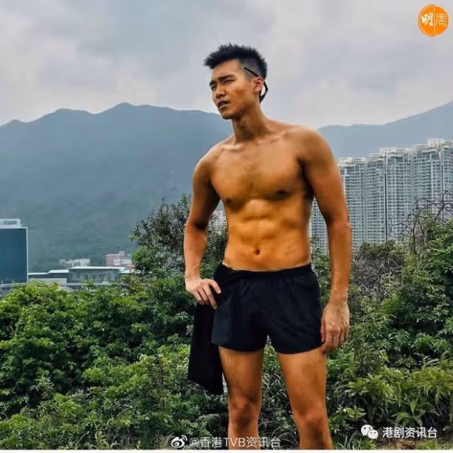 拍摔跤戲雙膝落地無知覺!TVB新晉小生被網民封「眼影哥」