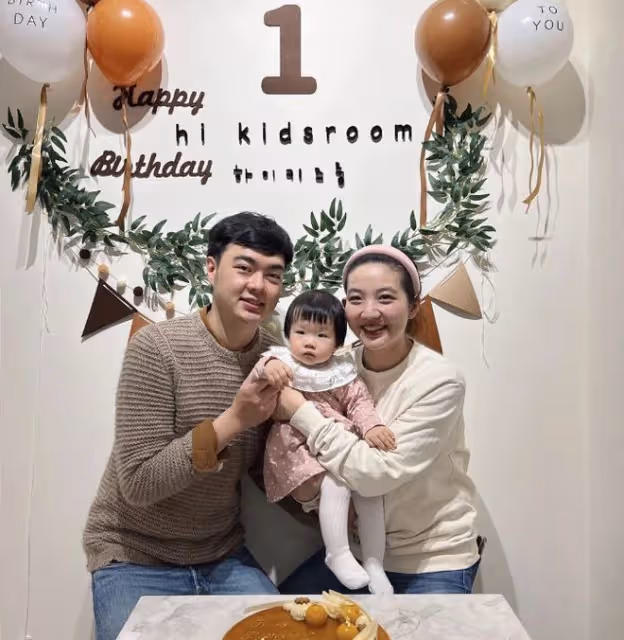 林志穎同父異母弟弟罕見現身，為1歲女兒辦周歲宴，顏值不如小志