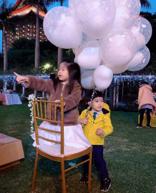林志穎同父異母弟弟罕見現身,為1歲女兒辦周歲宴,顏值不如小志
