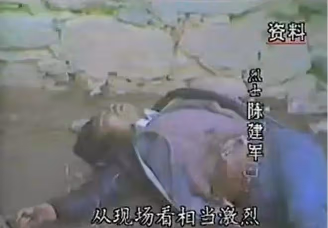 突發!又一影帝吸毒被抓,現場曝光!