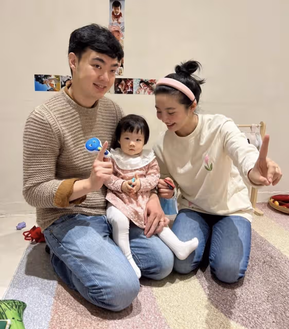 林志穎同父異母弟弟罕現身,為1歲女兒辦周歲派對,顏值不如小志