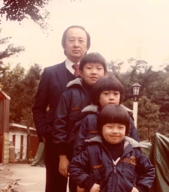 林志穎同父異母弟弟罕現身,為1歲女兒辦周歲派對,顏值不如小志