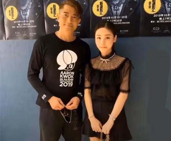 方媛閨蜜被謀殺,郭富城被多人保護現身拒絕回應,昔日合影曝光