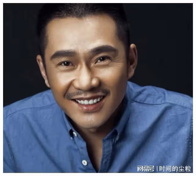 任帥:劇團打雜8年,42歲靠老丁一角走紅,現實妻子是翻版德華