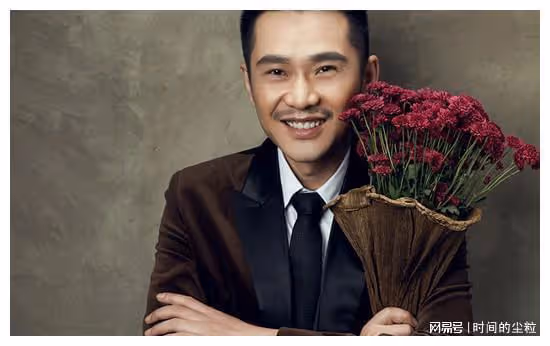 任帥:劇團打雜8年,42歲靠老丁一角走紅,現實妻子是翻版德華