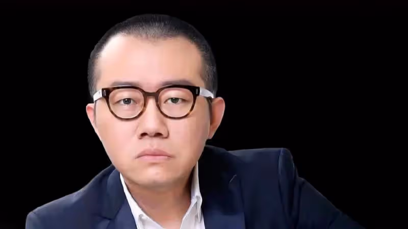 曾受萬人追捧,今遭網友群嘲,塗磊終於為自己的不可一世付出代價