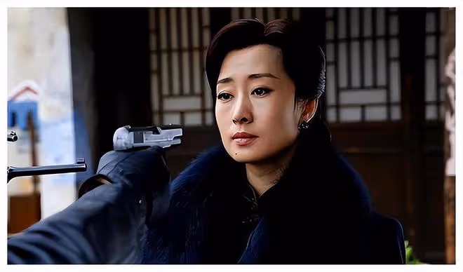 看似資源逆天,實則超級招人煩,這些演藝圈的「戲混子」該醒醒了