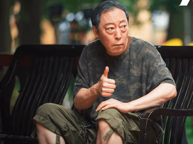 看似資源逆天,實則超級招人煩,這些演藝圈的「戲混子」該醒醒了