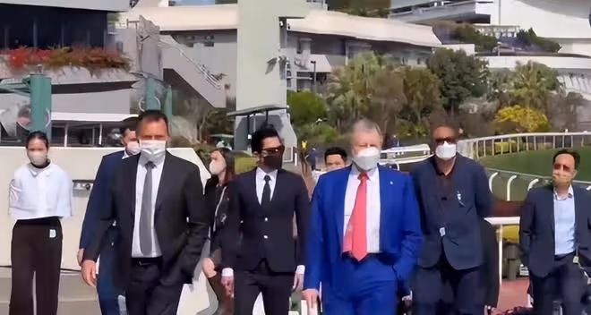 方媛悼念閨蜜蔡天鳳，郭富城的身邊已經安排了多名保鏢