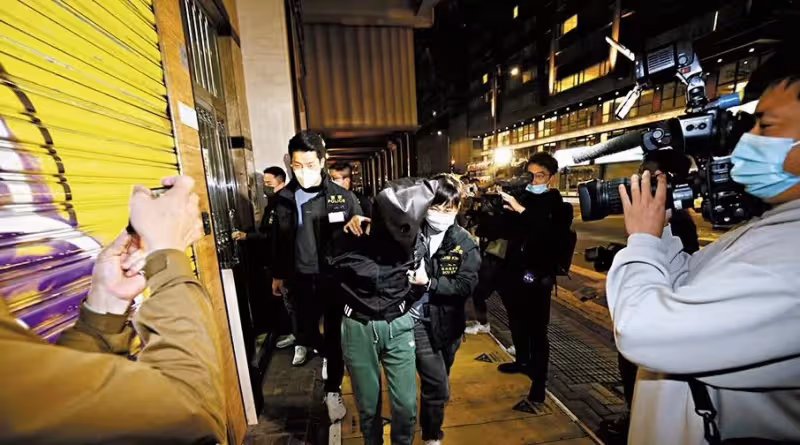 香港名媛碎屍案新進展!4名兇犯被提堂表現平靜,申請保釋均遭拒