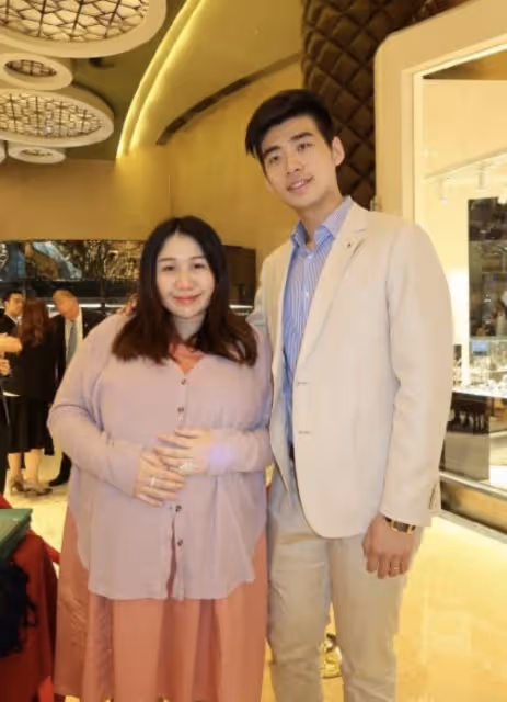何鴻燊離世兩年子女傳婚訊,何超蓮將辦婚禮,17個子女僅5個結婚