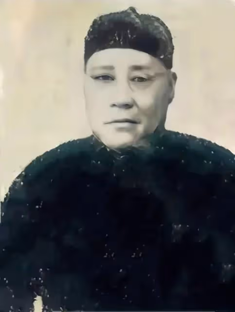 二代賭王傅老榕:發跡時何鴻燊還是秘書,與葉漢結仇被綁匪割耳朵