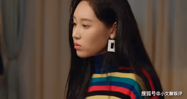 《情滿九道彎》攀上老謝，擺脫村姑身份，倒貼女小櫻不愧是人間清醒
