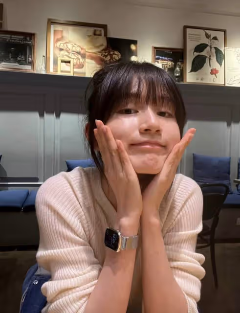 陳思誠小21歲女友阮巨疑秀恩愛,曬男友視角美照,素顏不輸佟麗婭