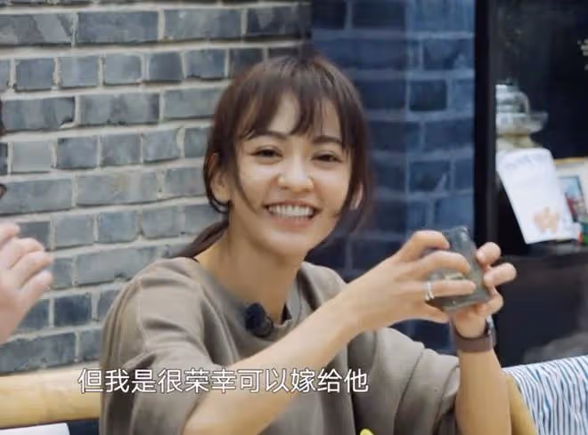 陳意涵意外曝光二胎側臉,1歲女兒太像爸爸,未能繼承媽媽高顏值