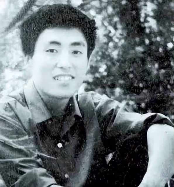 娛樂圈鳳凰男有多可怕？陳凱歌靠前妻拿美國綠卡，鄭少秋拋妻棄女