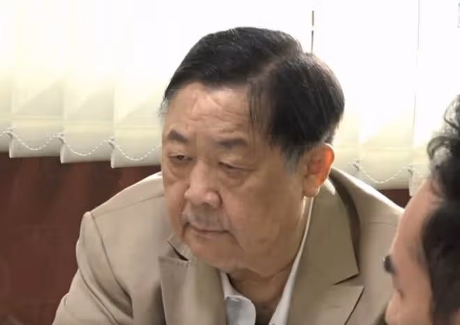 老戲骨秦煌近況曝光！因體重過胖頻繁入院，74歲減肥60斤精神好