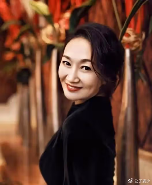 哈斯高娃:受不了騰格爾酗酒分開,離婚28年憑《情滿九道灣》翻紅