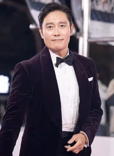 韓星李秉憲被追繳上億韓元稅款,權相佑更是被追繳10億韓元稅金