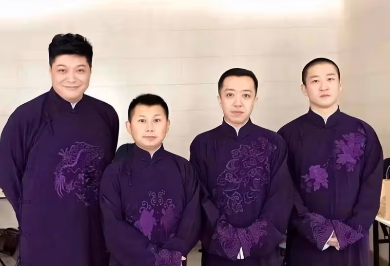 要回德雲社了？多名德雲社成員關注曹雲金新電影，郭德綱默許了？