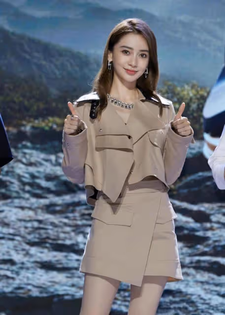 楊穎成人生贏家!曬美照慶生多位好友祝福,娛記主動道歉分期賠償