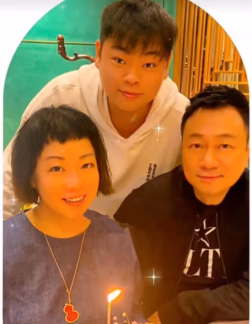 TVB視帝為91歲岳父慶生！三代同堂溫馨合影曝光，兒子太像媽媽