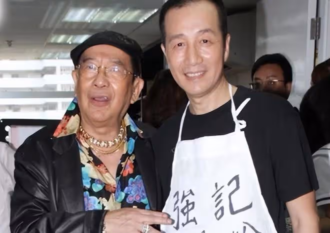 86歲演員江圖近況,終身未婚與乾兒子相依為命,對方卻因癌症去世