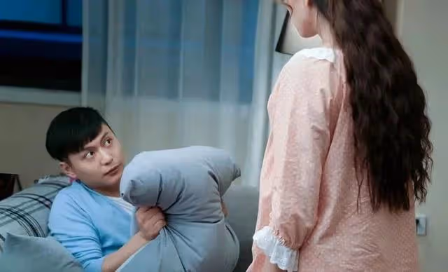 妻子是扶弟魔,我經營10年的餐館年入百萬,可家裡吃不起一頓螃蟹