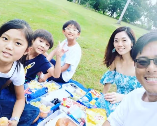 重返公司!TVB童顏主播攜兒子上節目,婚後移民澳洲今再回流香港
