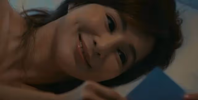 隔26年再合作!港女星與拍檔續前緣演夫妻,因樣貌過於精緻引熱議