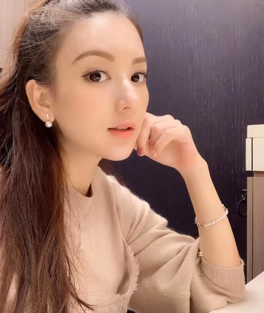 閨蜜的不同命運:大氣的蔡天鳳被謀殺碎屍,平凡的方媛卻低調幸福